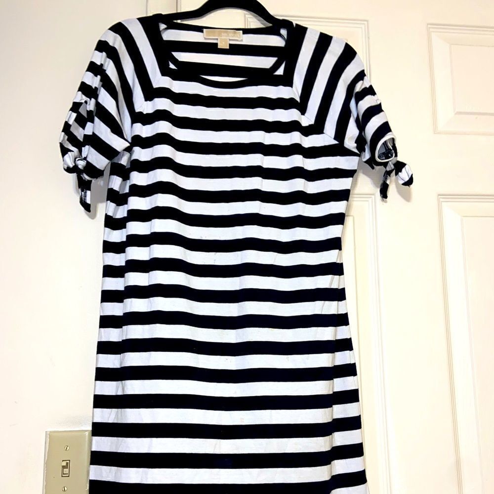 Micheal kors tee shirt dress